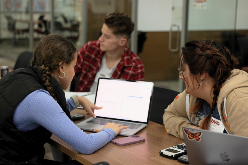 Students at the Tutoring & Learning Center located in Murphy Library.