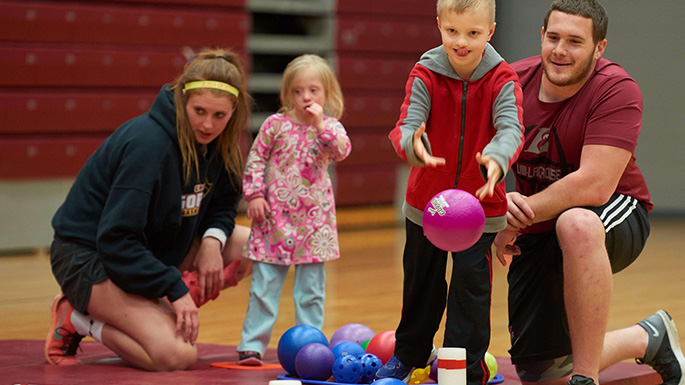 Students in UW-La Crosse’s nationally recognized adapted physical education program work with children from the community as part of their studies. The $1.25 million U.S. Department of Education Office of Special Education and Rehabilitative Services grant provides fellowships and professional development for graduate and undergraduate students pursuing teaching and leadership careers in adapted physical education.