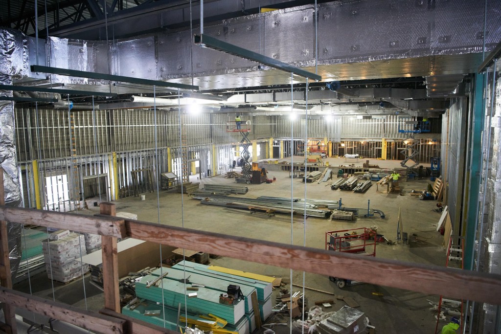 An overview of the main hall.