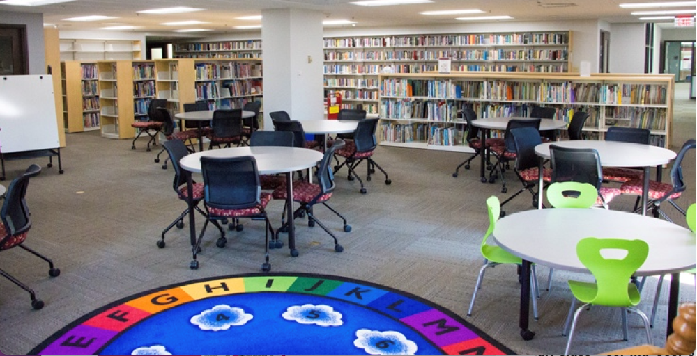 Image of the Curriculum Center space