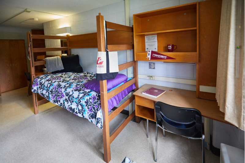 7 Triple room_Drake.jpg